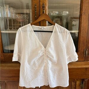 Madewell White Eyelet V-Neck Button Front Blouse